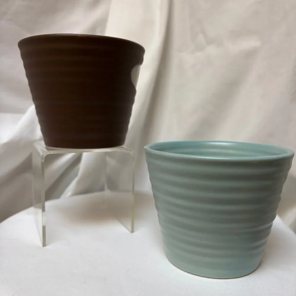 Starbucks Latte & Mocha Ceramic Mugs Set of 2 Ribbed Design 9oz Coffee Cups 2007 - Picture 2 of 8